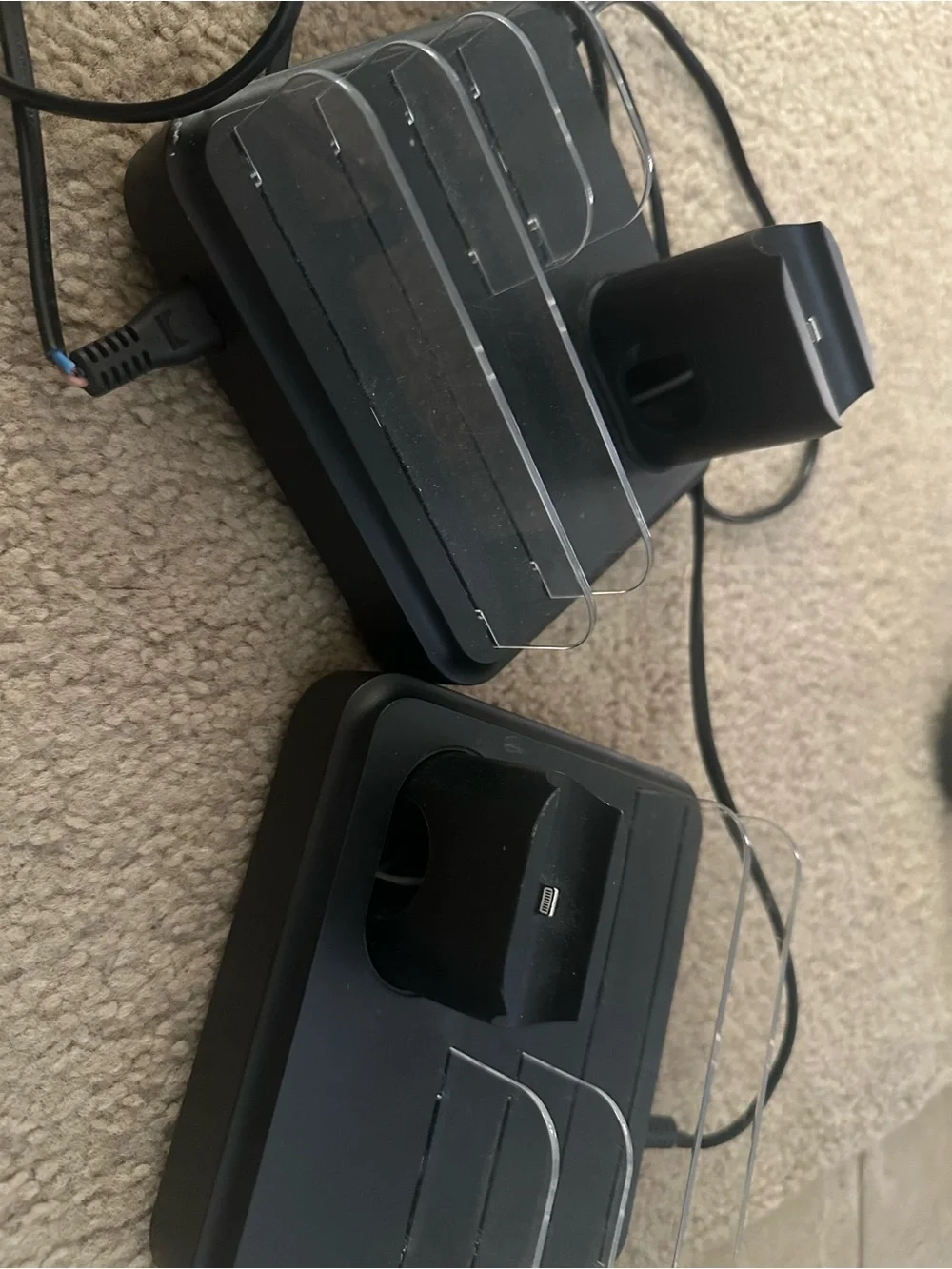 MULTI DEVICE CHARGING STATIONS